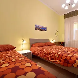 Trimarchi House , Napoli Italia